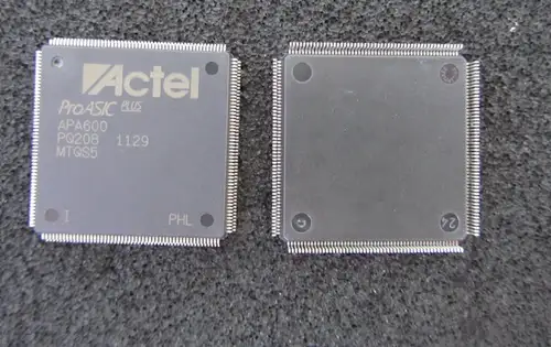 6492 MP ACTEL APA600-PQ208I IC CHIPS